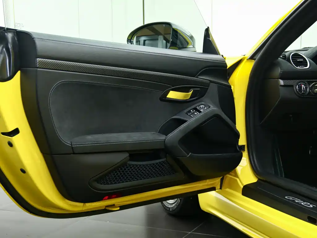 Porsche 718 — миниатюра 10