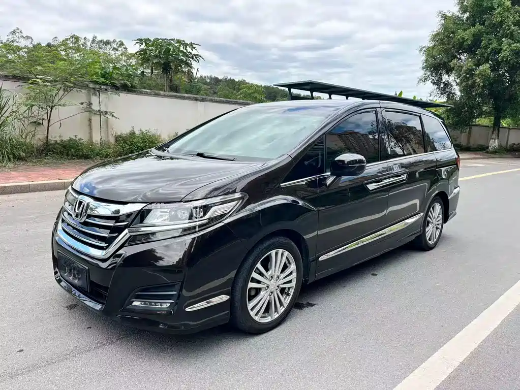 Honda Elysion 2018