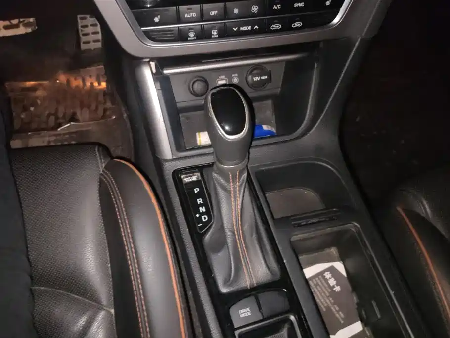 Hyundai Sonata — миниатюра 16
