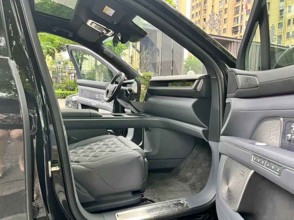 NIO ES8 2026 мест Executive Luxury