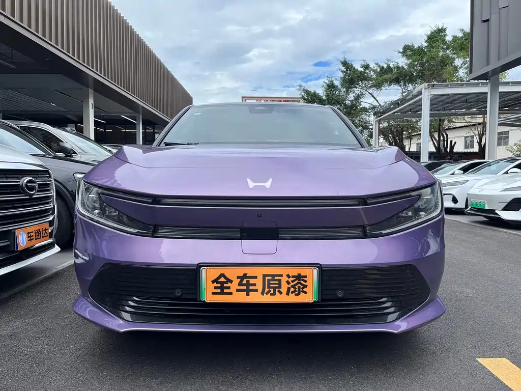Honda P7