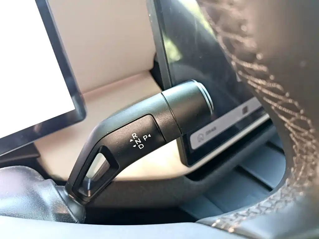 Volvo XC70 PHEV — миниатюра 14