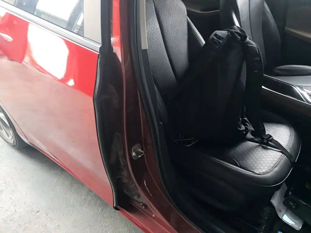 Buick Verano — миниатюра 25