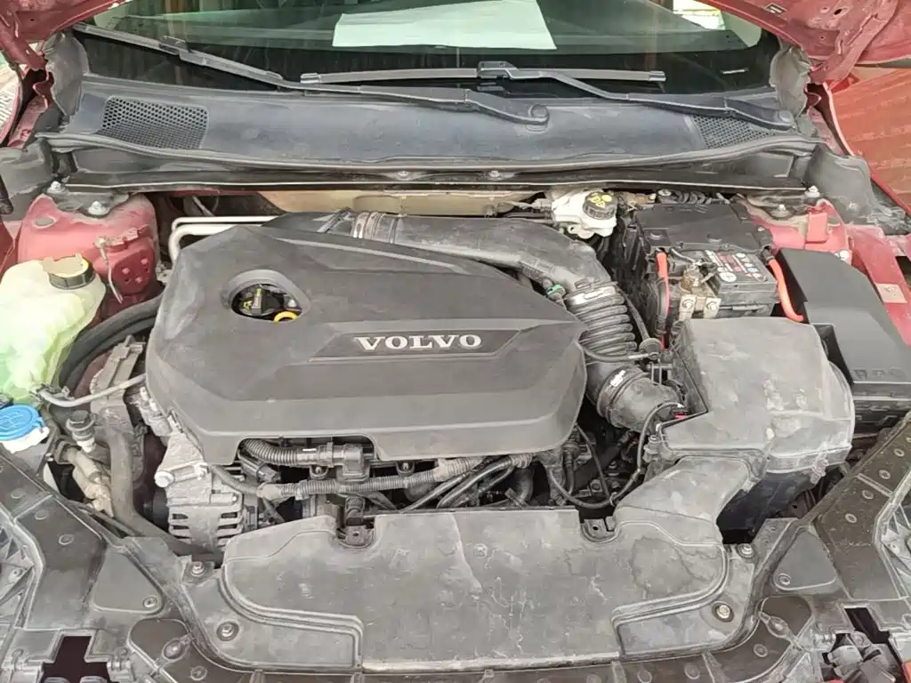 Volvo V40 — миниатюра 20