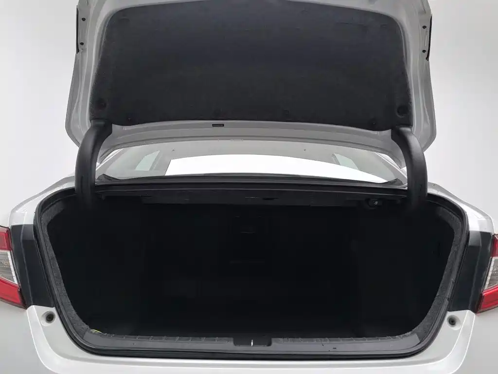 Honda Accord — миниатюра 16
