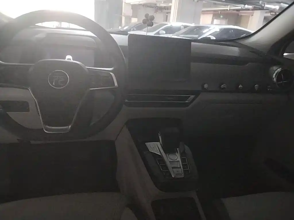 BYD Yuan Pro — миниатюра 5