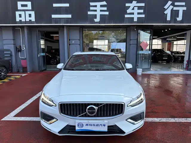 Volvo S60 PHEV