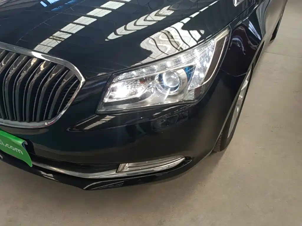 Buick LaCrosse — миниатюра 24