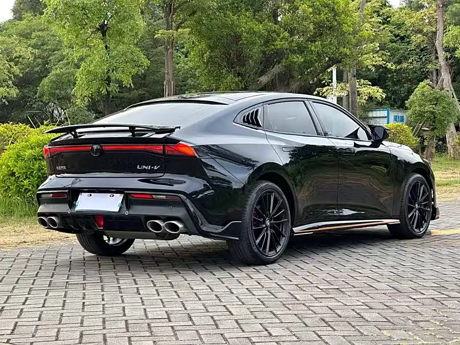 Changan UNI-V — миниатюра 9