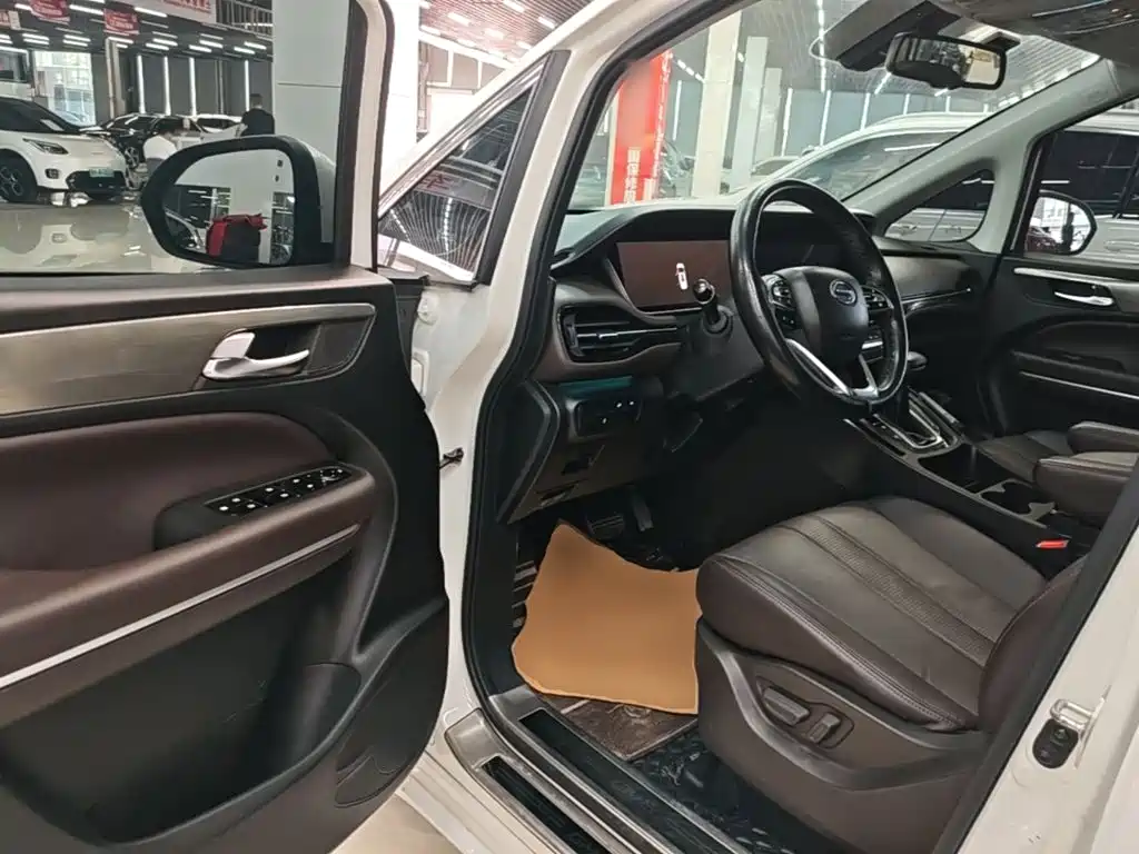 GAC Motor Trumpchi M6 — миниатюра 16