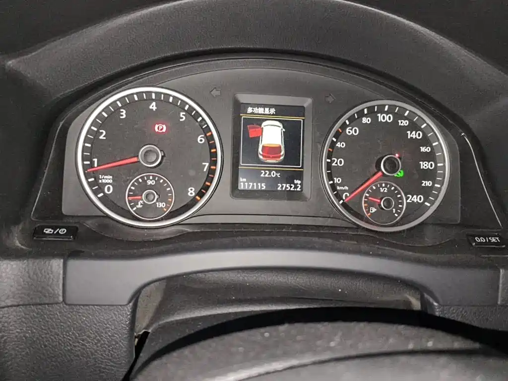 Volkswagen Tiguan — миниатюра 12