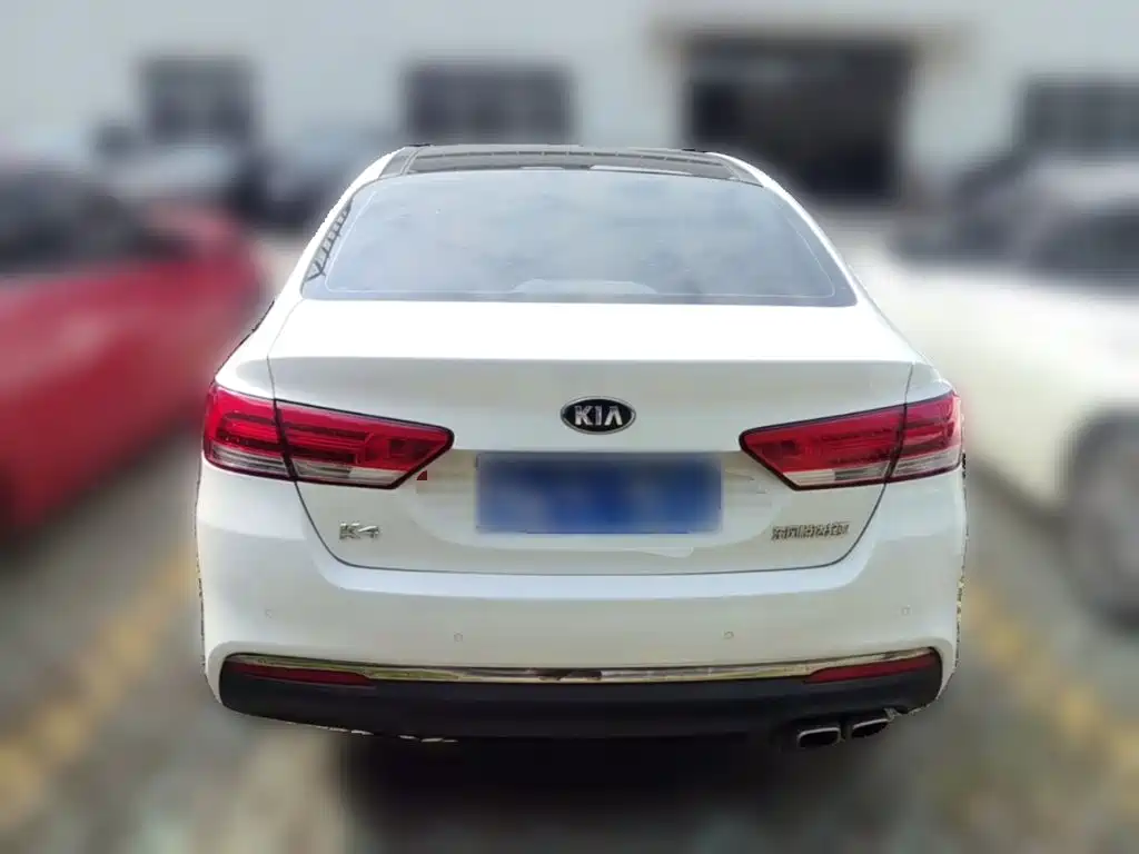 Kia K4 — миниатюра 8