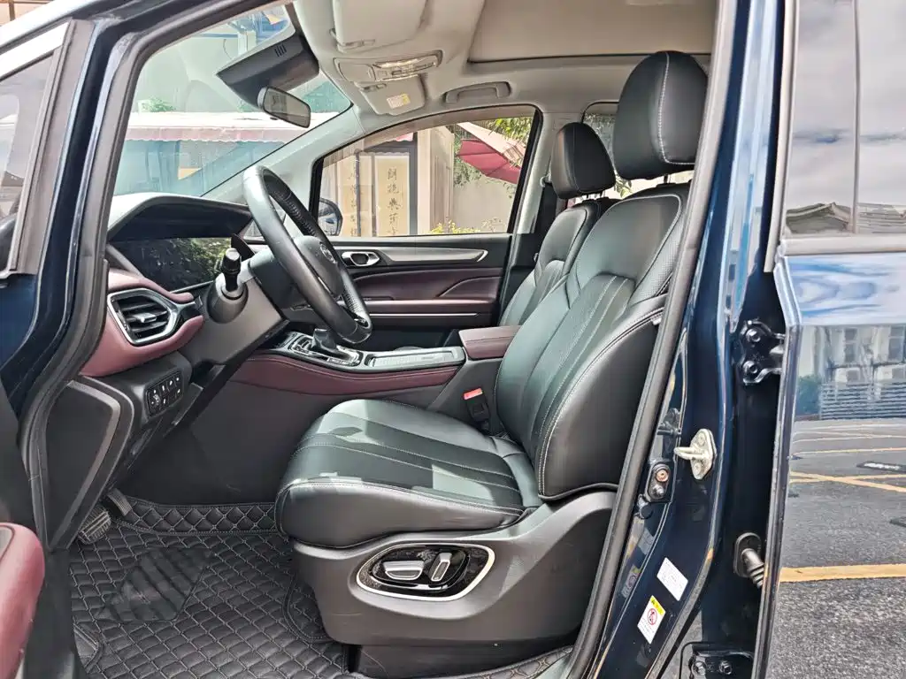 GAC Motor Trumpchi M6 — миниатюра 11