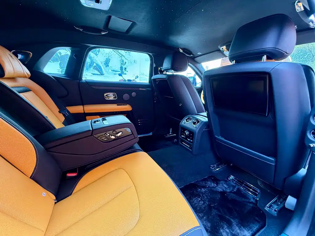 Rolls-Royce Ghost — миниатюра 20