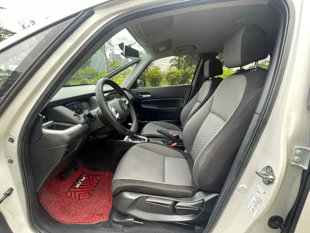 Honda Fit — миниатюра 4