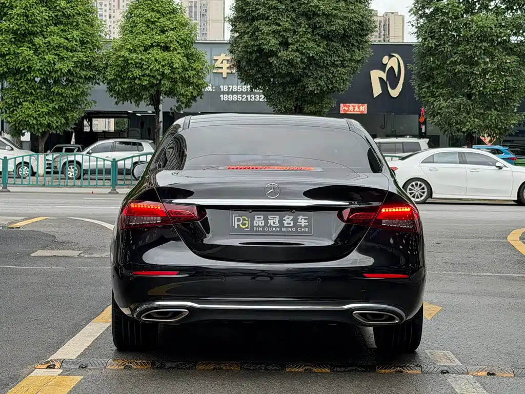 Mercedes-Benz E-Class E 2022 E 260 L