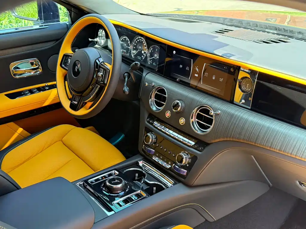 Rolls-Royce Ghost — миниатюра 17