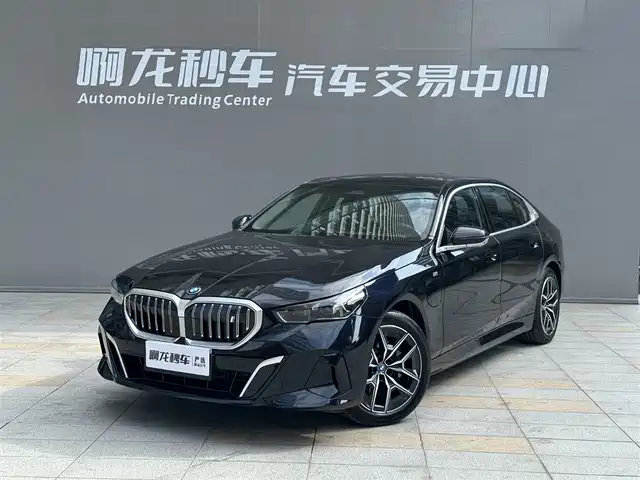 BMW I5 2025