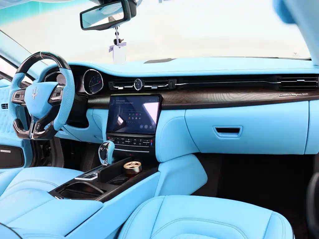 Maserati Quattroporte — миниатюра 19