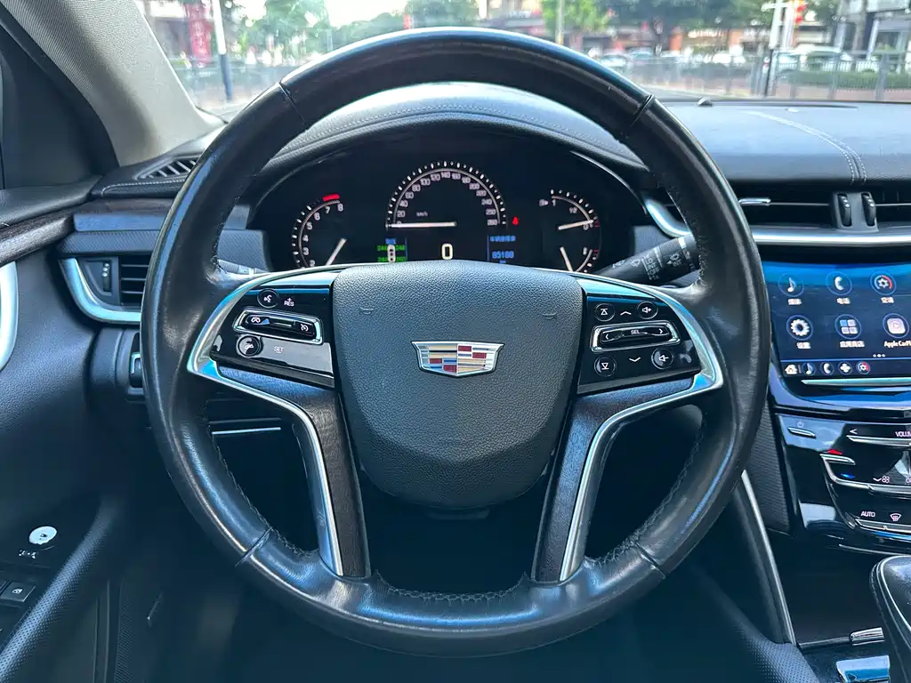 Cadillac XTS — миниатюра 17