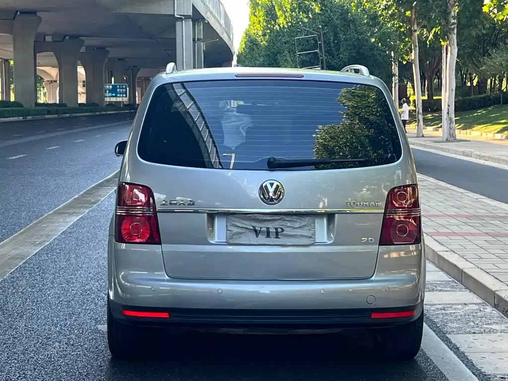 Volkswagen Touran — миниатюра 5