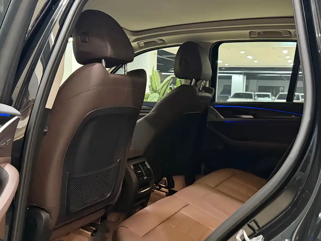 BMW X3 — миниатюра 5