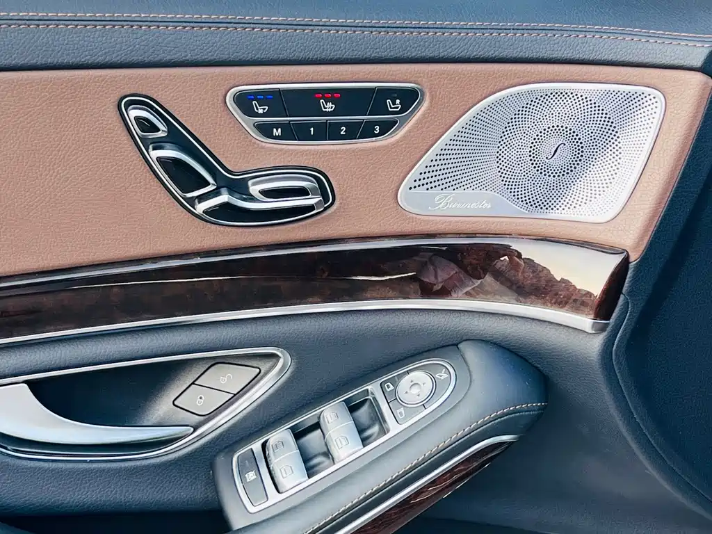 Mercedes-Benz S-Class — миниатюра 11