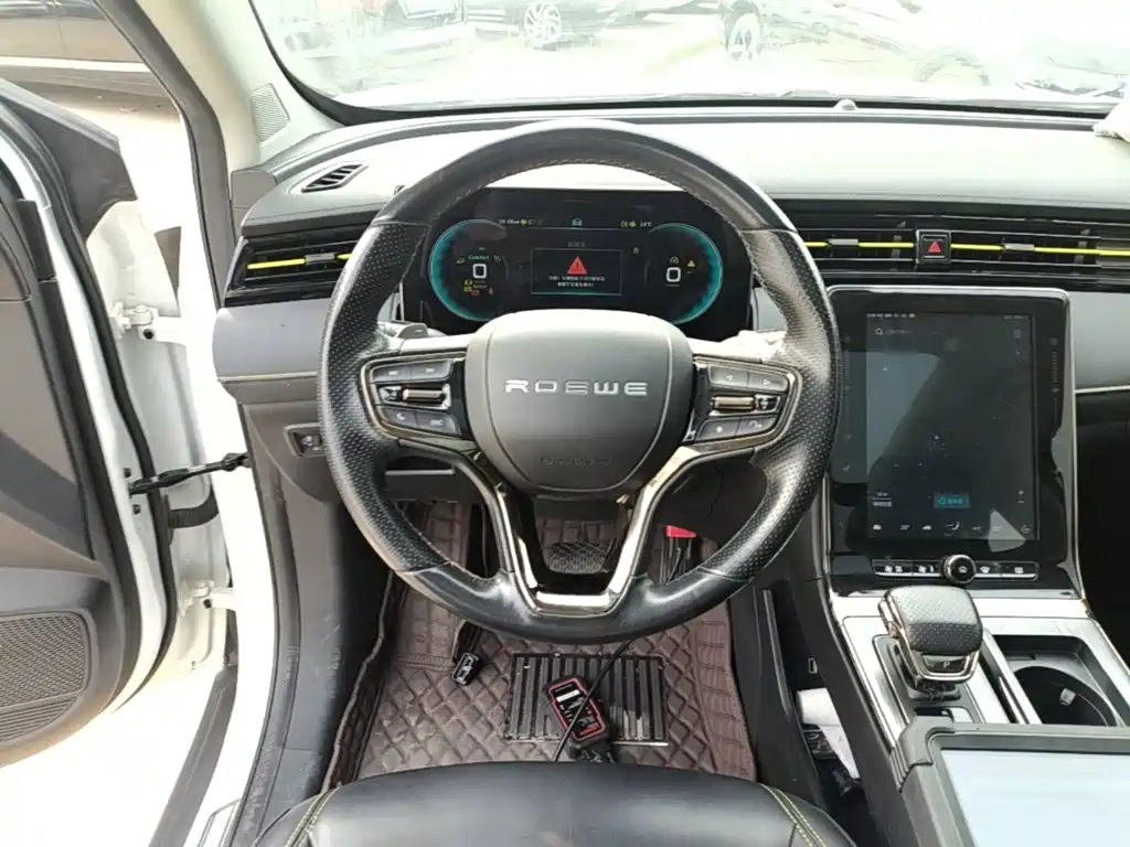 Roewe RX5 New Energy — миниатюра 11
