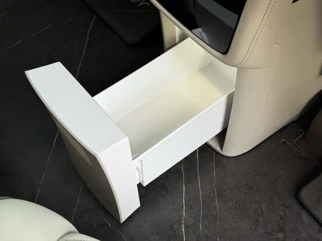 Denza D9 — фотографии объявления, Фото 25