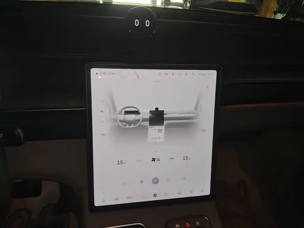 NIO EC6 — миниатюра 13