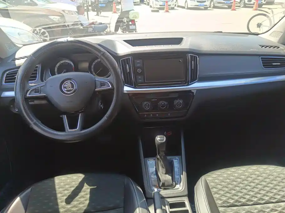 Skoda Kamiq — миниатюра 12