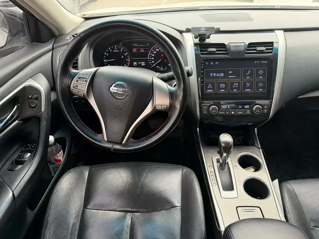 Nissan Teana — миниатюра 5