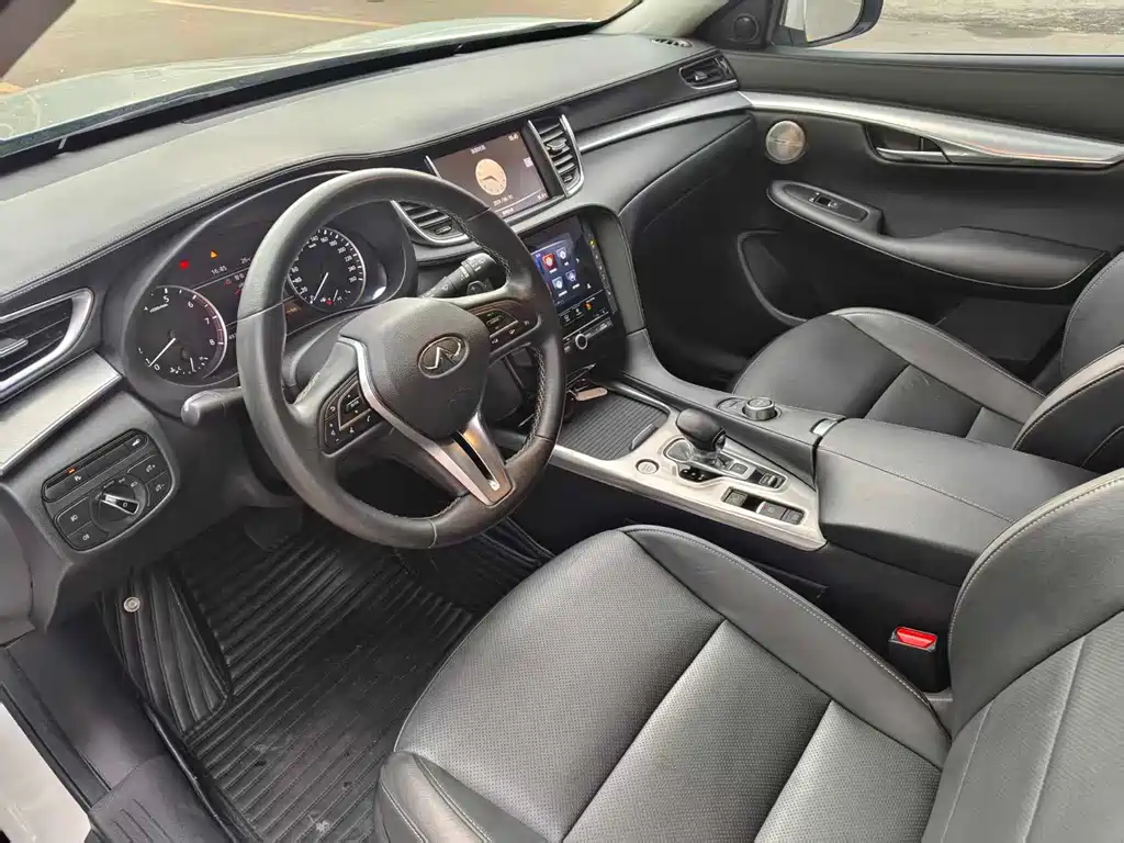 Infiniti QX50 — миниатюра 10