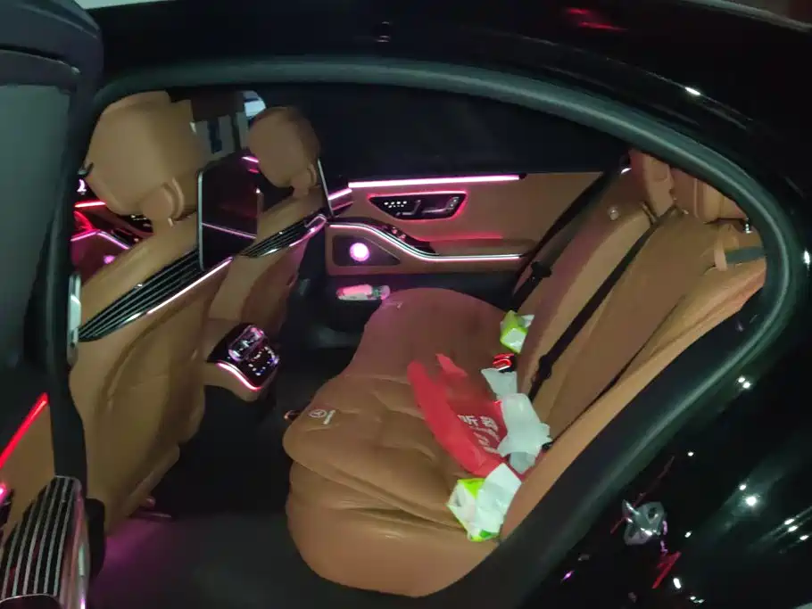Mercedes-Benz S-Class — миниатюра 11