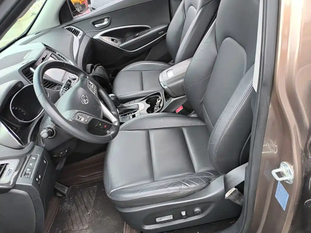 Hyundai Santa Fe — миниатюра 15