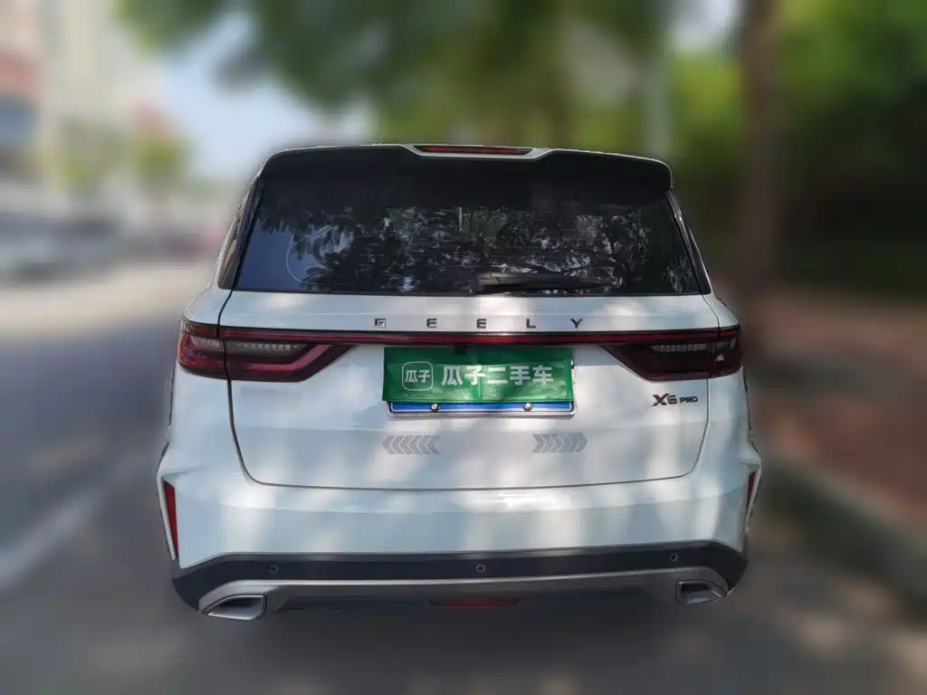 Geely Vision X6 — миниатюра 5
