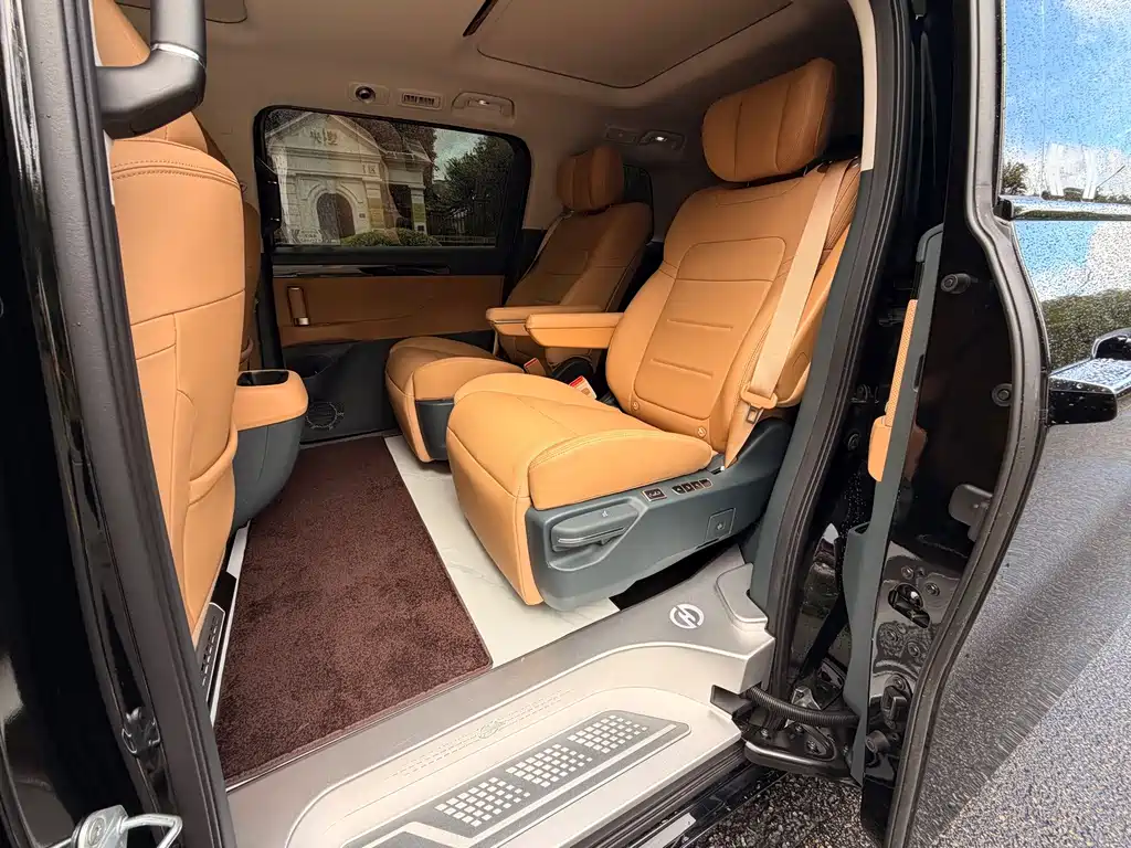 GAC Motor Trumpchi E8 — миниатюра 9