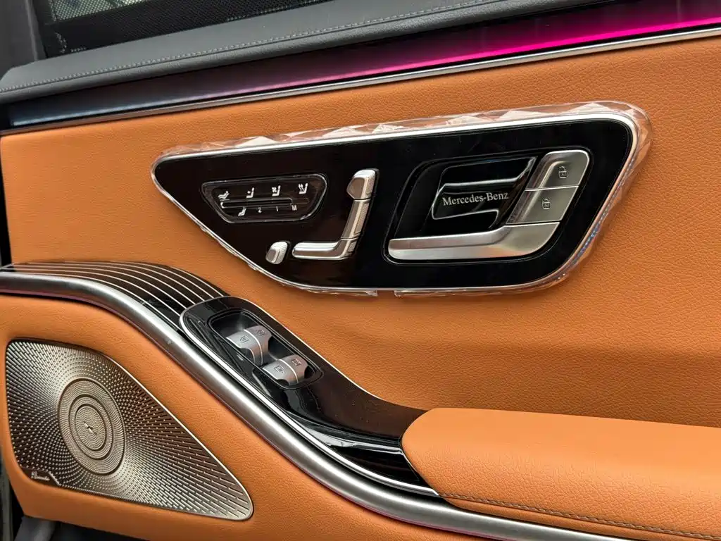Mercedes-Benz S-Class — миниатюра 21