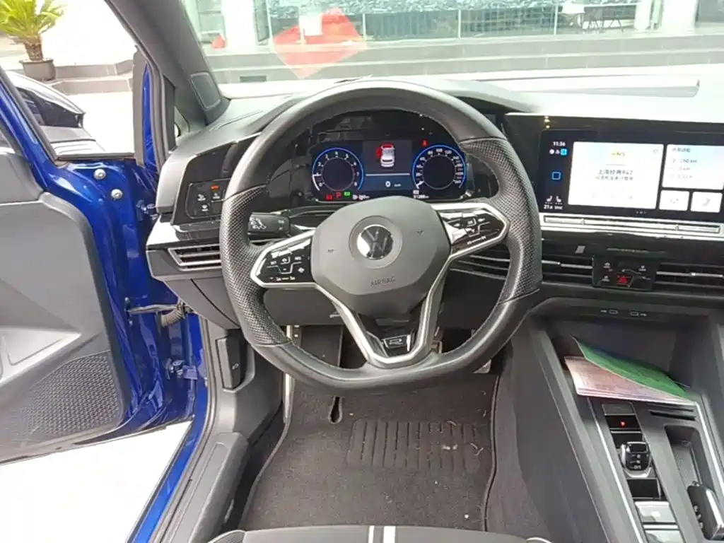 Volkswagen Golf — миниатюра 15