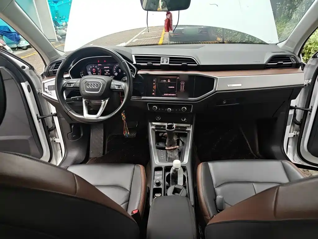 Audi Q3 — миниатюра 10