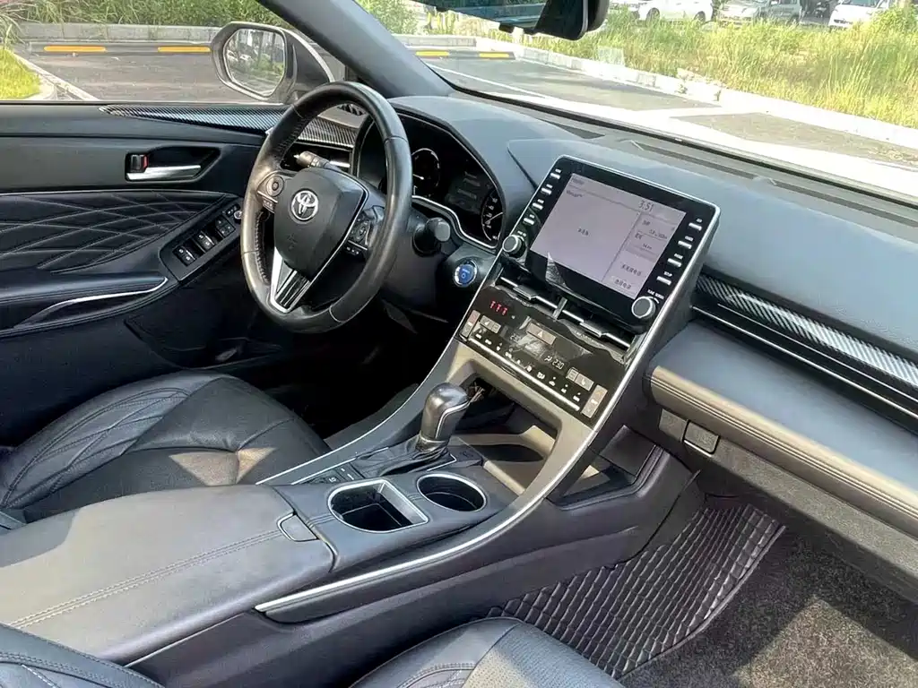 Toyota Avalon — миниатюра 12