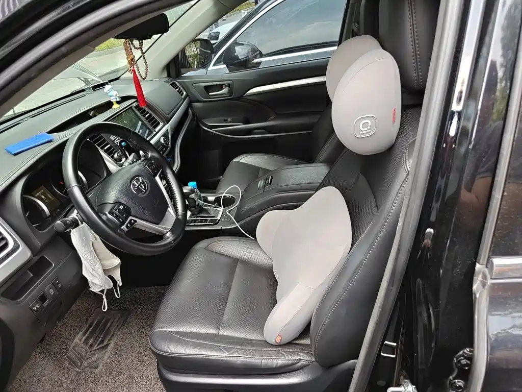 Toyota Highlander — миниатюра 11