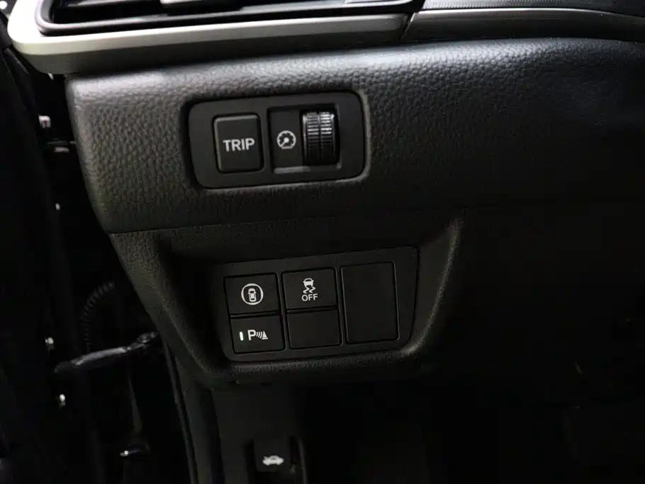 Honda Accord — миниатюра 17