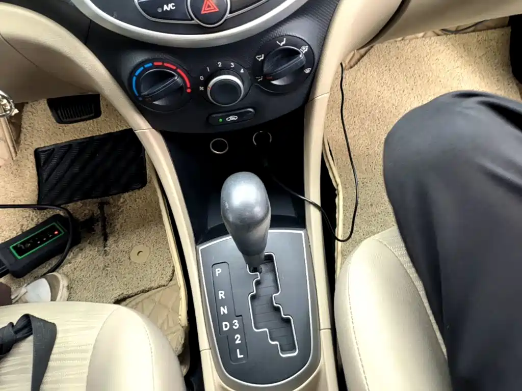 Hyundai Verna — миниатюра 14