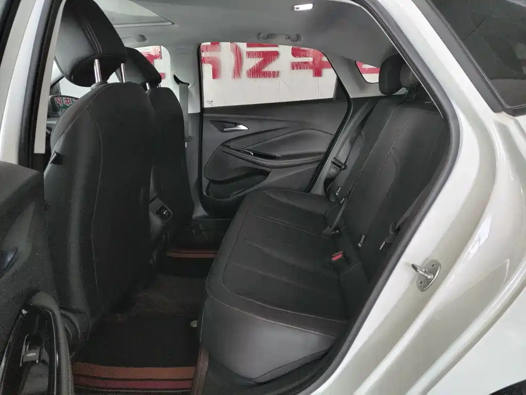 Buick Verano — миниатюра 6