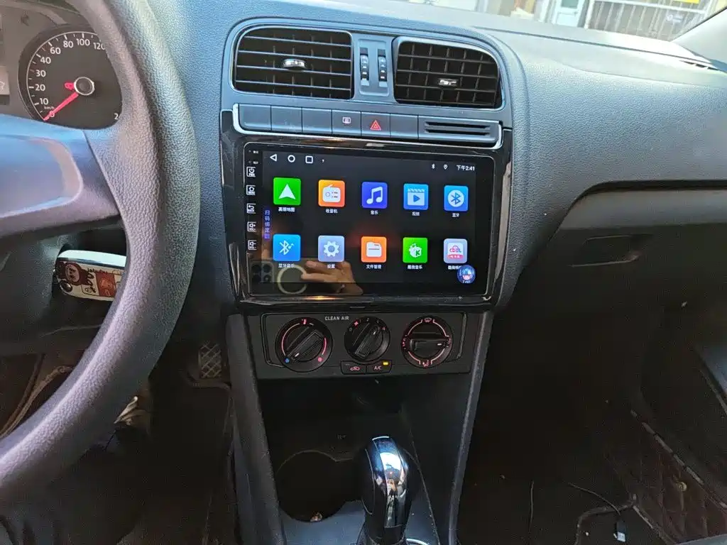 Volkswagen Polo — миниатюра 14