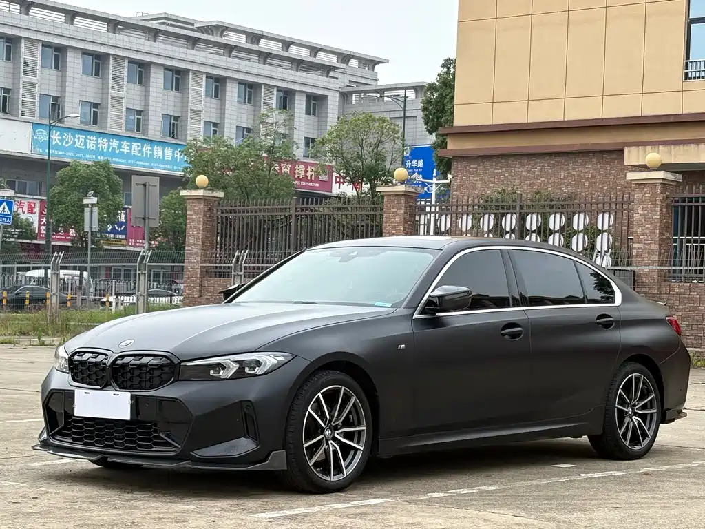 BMW 3 Series 2023