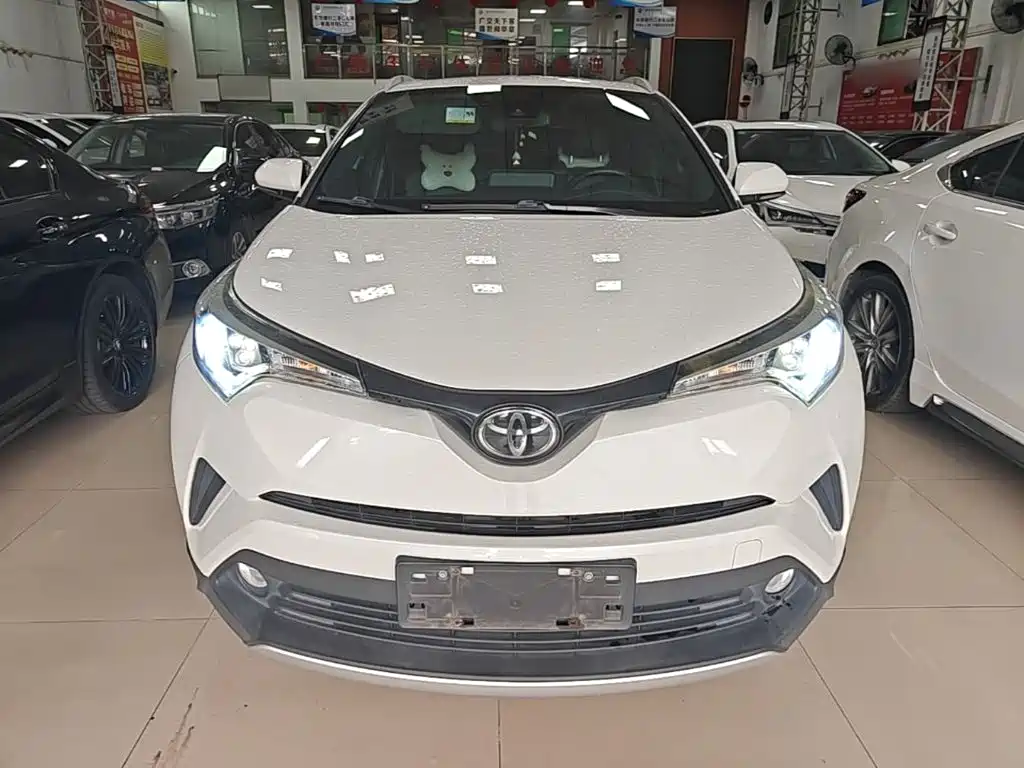 Toyota IZOA — миниатюра 3