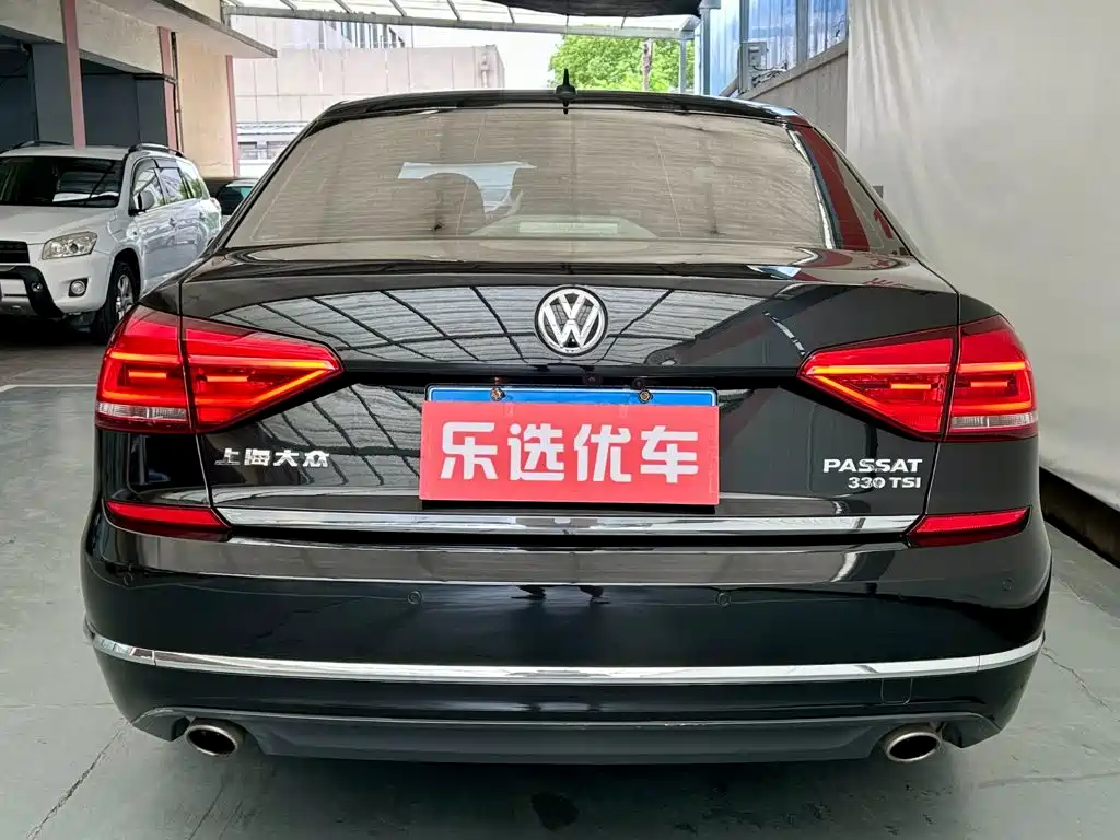 Volkswagen Passat — миниатюра 4