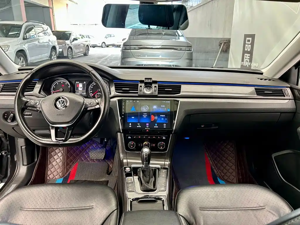 Volkswagen Passat — миниатюра 8